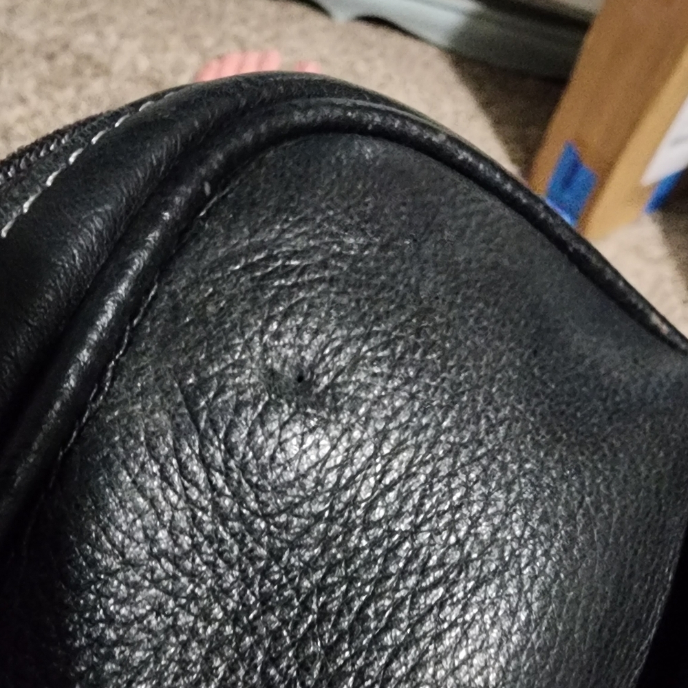 Leather backpack, multiple pockets - Picture 8 of 15